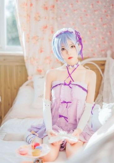 电影不扣钮的女孩_1080高清在线观看