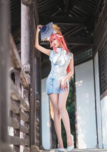 年轻的阿姨在线播放_免费高清观看