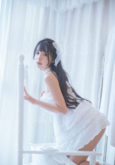 女秘书的条件在线播放_超清动漫在线观看