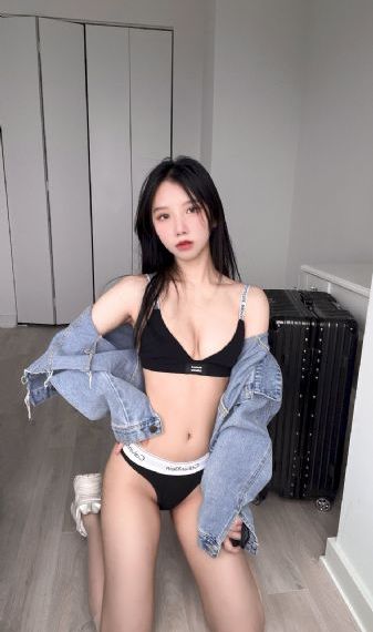 魔女宝鉴_英文版字幕