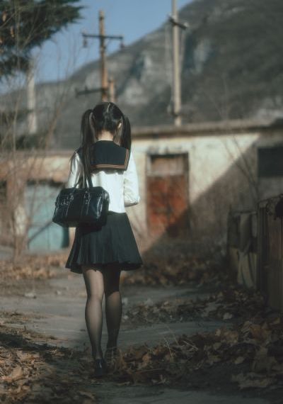 和老板出差_超清迅雷电影在线