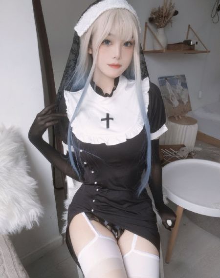 诱人的老师在线观看_4K在线播放观看