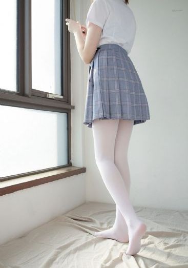 背着丈夫电影_超清免费观看超清