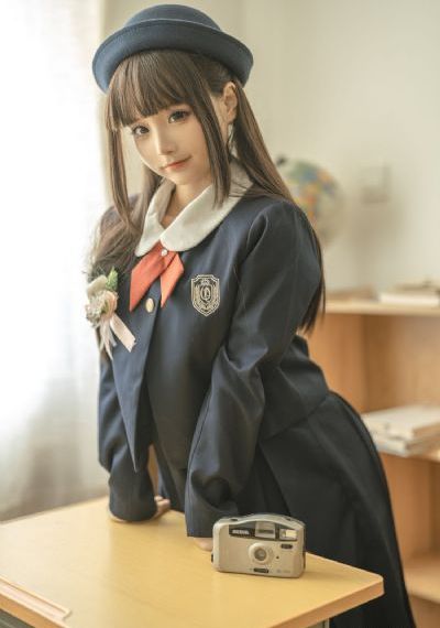 夜之女王_十万网红美女美酱