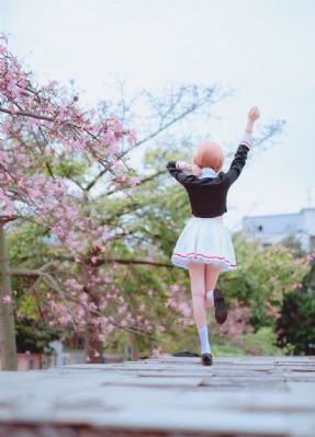 森林里的熊先生在冬眠中免费观看_暖暖免费观看视频